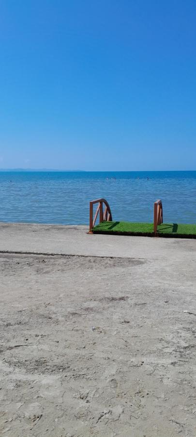 Holiday House Durres Luaran gambar